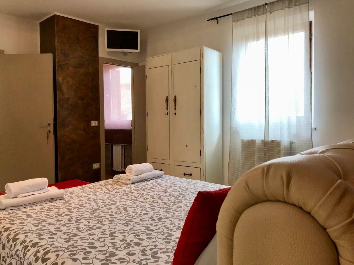 B&B Albornoz Urbino Esterno foto